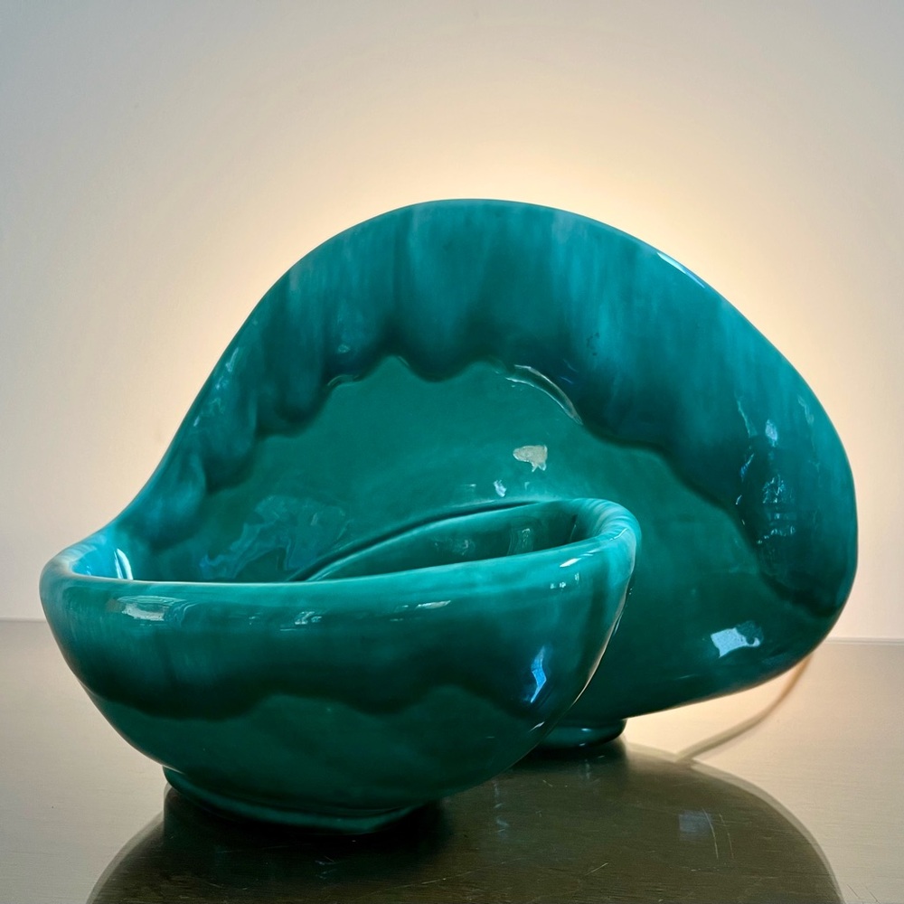 Vintage MCM TV Lamp - Planter, Green Drip Glaze, Shell Design Ambient Light Vibe - Picture 17 of 17
